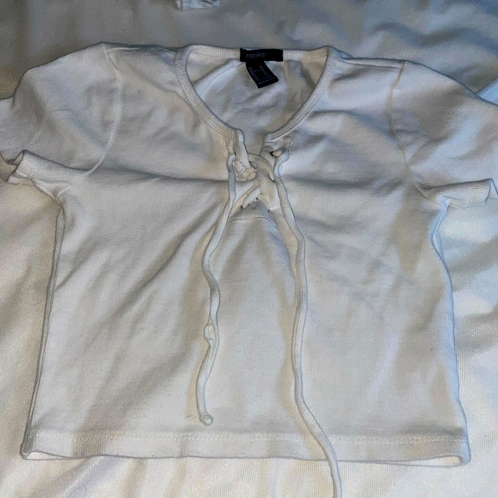 Forever 21 crop shirt with strings
